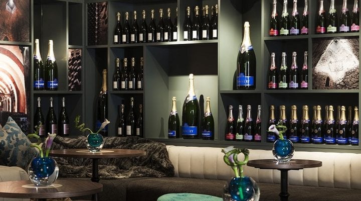 4tretr Voltaire Champagne Bar